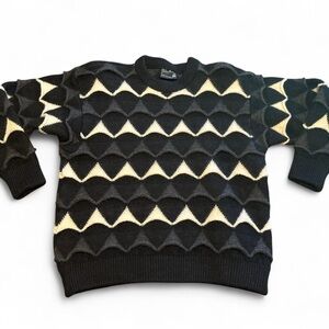 Vintage Coogi Men’s Australian Lambswool Black And Cream Sweater Size Large